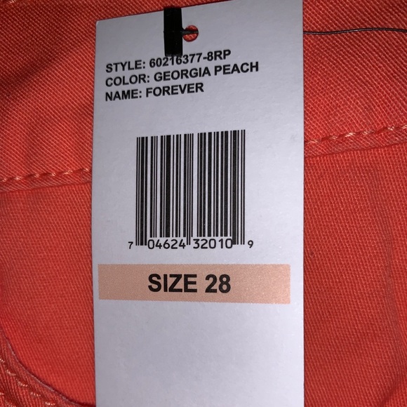 Jessica Simpson Forever Low Rise Shorts - Picture 4 of 5